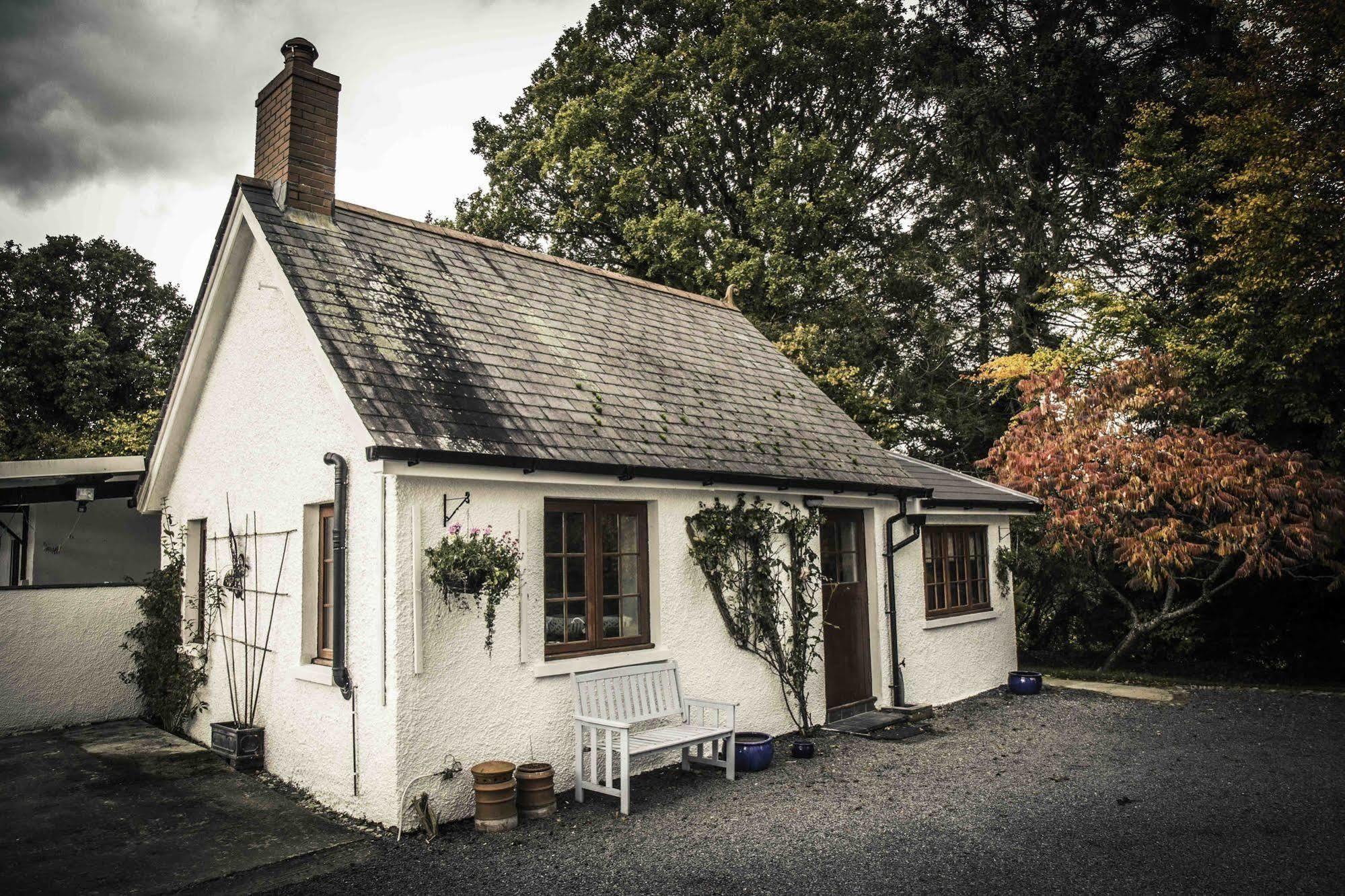 River Mansion Spa Llandysul Exterior photo